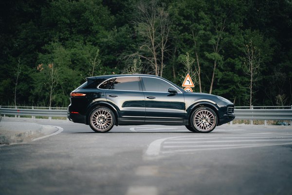 Welche Maßnahmen zur Kundenbindung sind für de-Geschäfte effektiv?